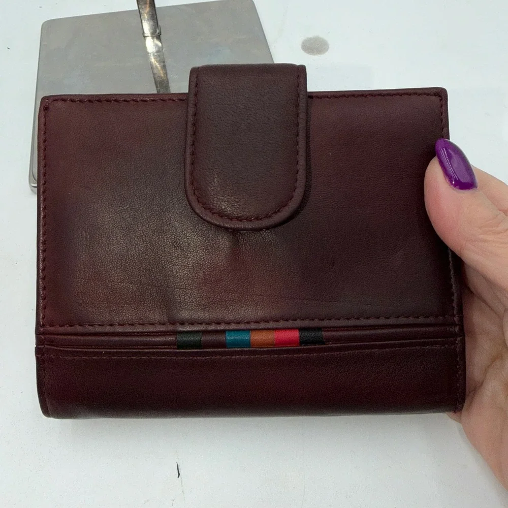 Buxton Silky Sheepskin Leather Bifold Wallet Burgundy Kiss Lock Coin Purse - Picture 7 of 8